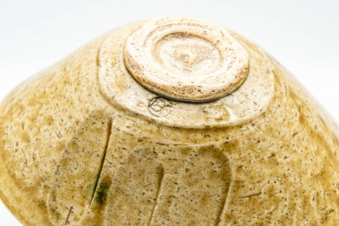 Tezumi — Japanese Matcha Bowl - Yellow Irabo Hira-gata Summer Chawan - 150ml — closeup of the glaze