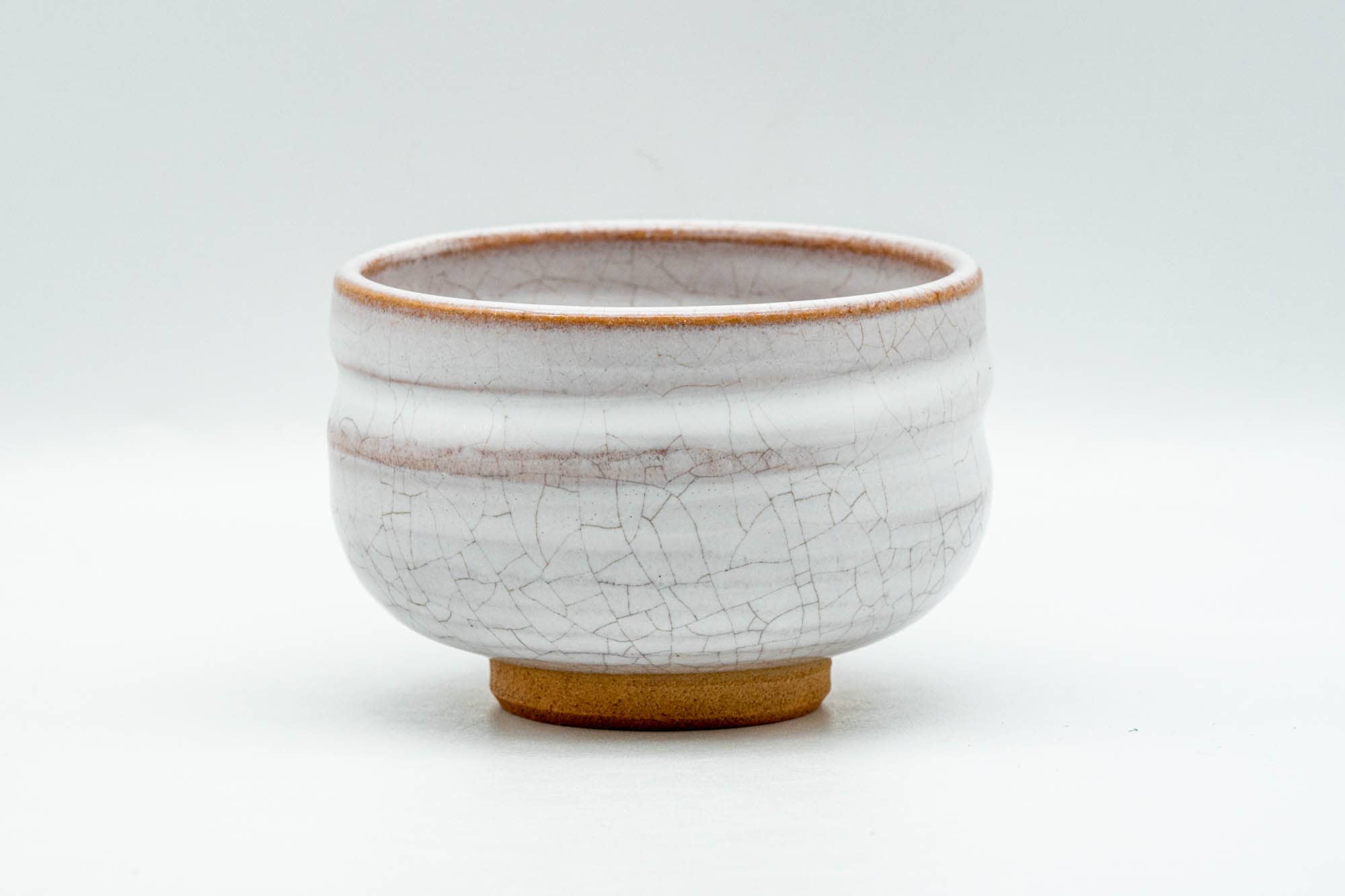Japanese Teacup - 赤膚山 Akiyama Kiln - Milky White Glazed Thumb-Indented Yunomi - 150ml