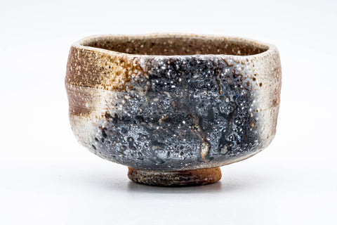Japanese Matcha Bowl - 喜山 Kiyama - Ash Glazed Shigaraki-yaki Chawan - 300ml