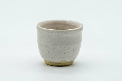Tezumi — Japanese Teacup - White Drip-Glazed Guinomi - 40ml — front view from another angle