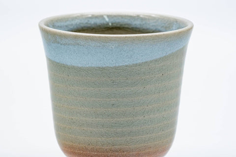 Japanese Teacups - 天鵬山 Tsubaki Kiln - Pair of Beige White Glazed Hagi-yaki Tulip-Shaped Yunomi - 120ml