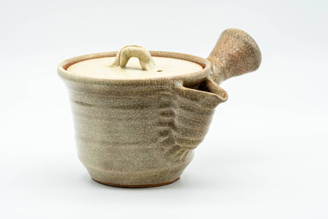 Tezumi — Japanese Kyusu - Beige Weathered Hagi-yaki Do-ake Teapot - 330ml — top-down view of the lid