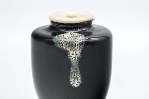 Japanese Chaire - 中村陶六 Touroku Nakamura - Kyo-yaki Katatsuki Tea Container with Shifuku
