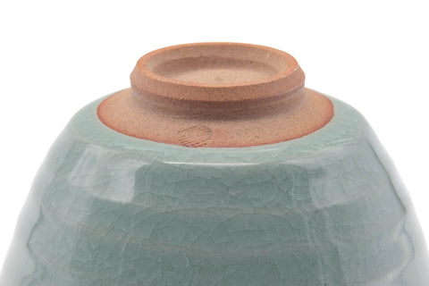 Tezumi — Japanese Matcha Bowl - Green Celadon Glazed Komogai-nari Chawan - 400ml — inverted showing the foot ring