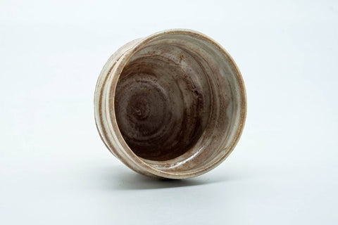 Tezumi — Japanese Teacup - Beige Cream Spotted Spiraling Yunomi - 220ml — three-quarter view
