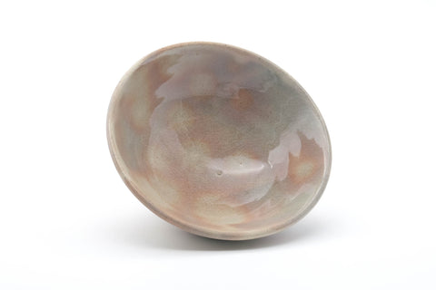 Tezumi — Japanese Matcha Bowl - Grey Pink Gohonte Glazed Hagi-yaki Summer Chawan - 300ml — three-quarter view