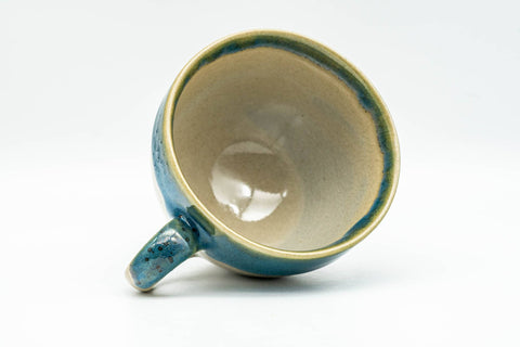 Tezumi — Japanese Teacup - Blue Drip-Glazed Agano-yaki Ushirode Yunomi - 140ml — three-quarter view