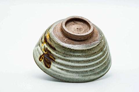 Overhead view of the underside, showing the unglazed foot ring.