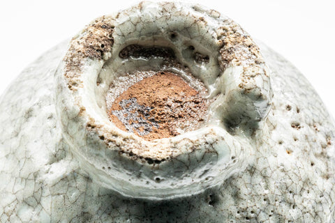 Tezumi — Japanese Matcha Bowl - Kannyuu Glazed Ido-gata Hagi-yaki Chawan - 350ml — inverted showing the foot ring