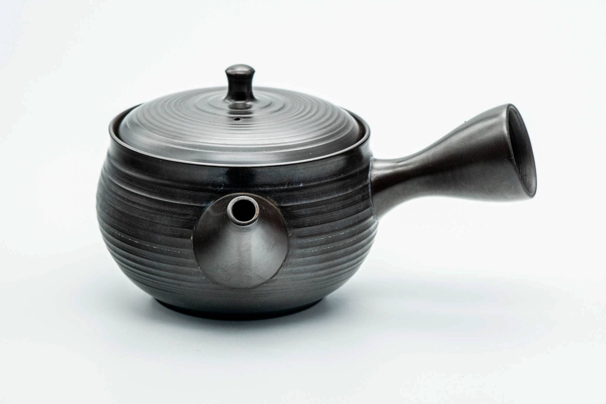 Japanese Kyusu - 玉龍 Gyokuryu Umehara Jiro - Spiraling Kokudei Tokoname-yaki Mesh Teapot - 300ml