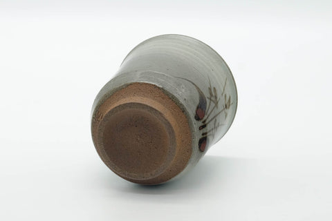 Tezumi — Japanese Teacup - Grey Floral Karatsu-yaki Yunomi - 180ml — top-down view of the interior