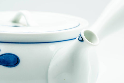 Japanese Kyusu - Blue Rickshaw Lamp Decorated White Porcelain Arita-yaki Debeso Teapot - 400ml