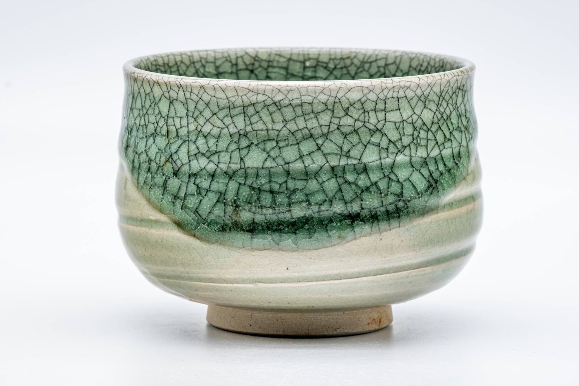 Japanese Matcha Bowl - 志隆窯 Shiryū Kiln - Crazed Celadon Glazed Obori Soma-yaki Chawan - 500ml