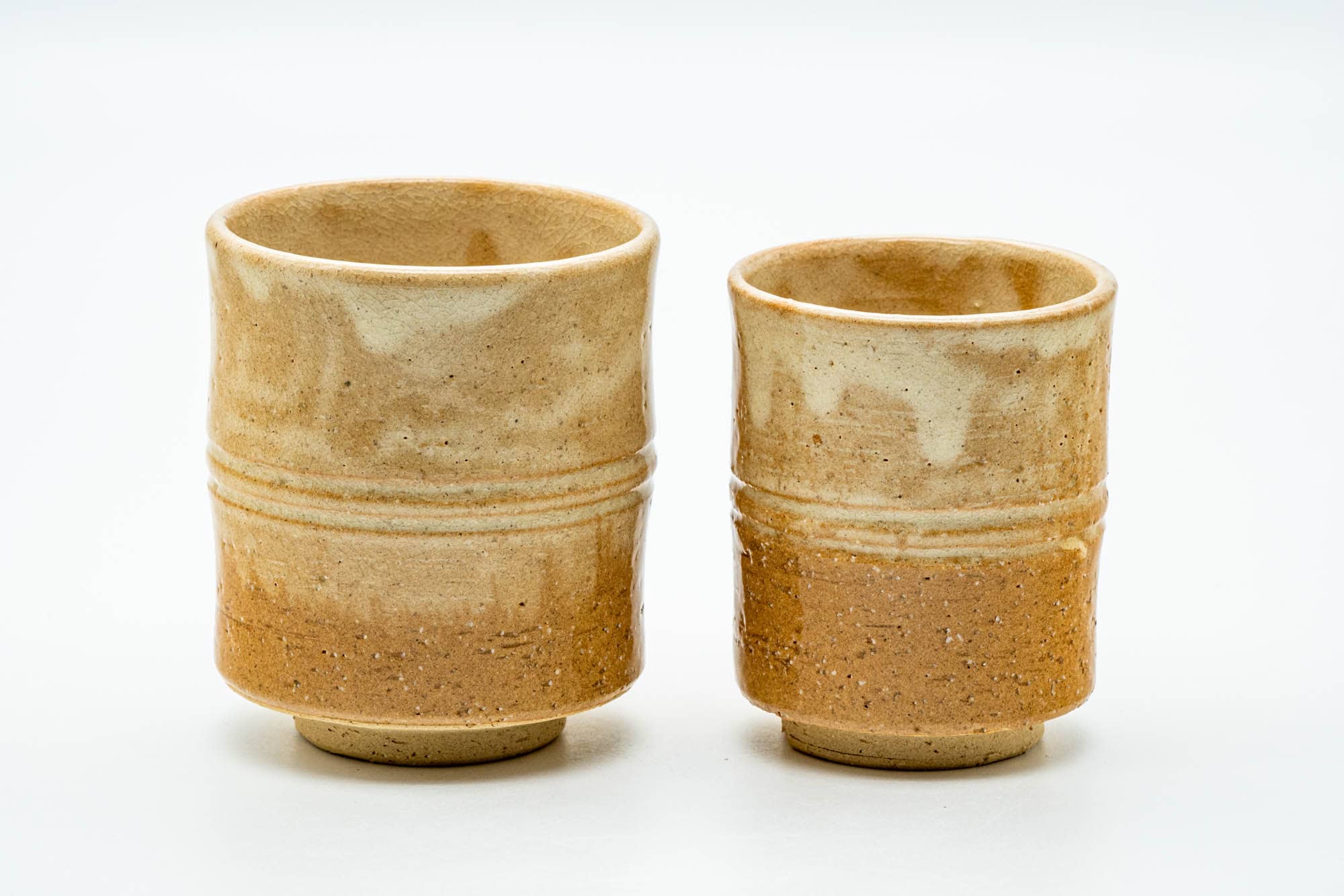 Japanese Teacups - Pair of Bamboo Engraved Hagi-yaki Meoto Yunomi