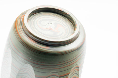 Tezumi — Japanese Teacup - 雲仙窯 Unzen Kiln - Carved Nerikomi Tokoname-yaki Yunomi - 170ml — inverted showing the foot ring