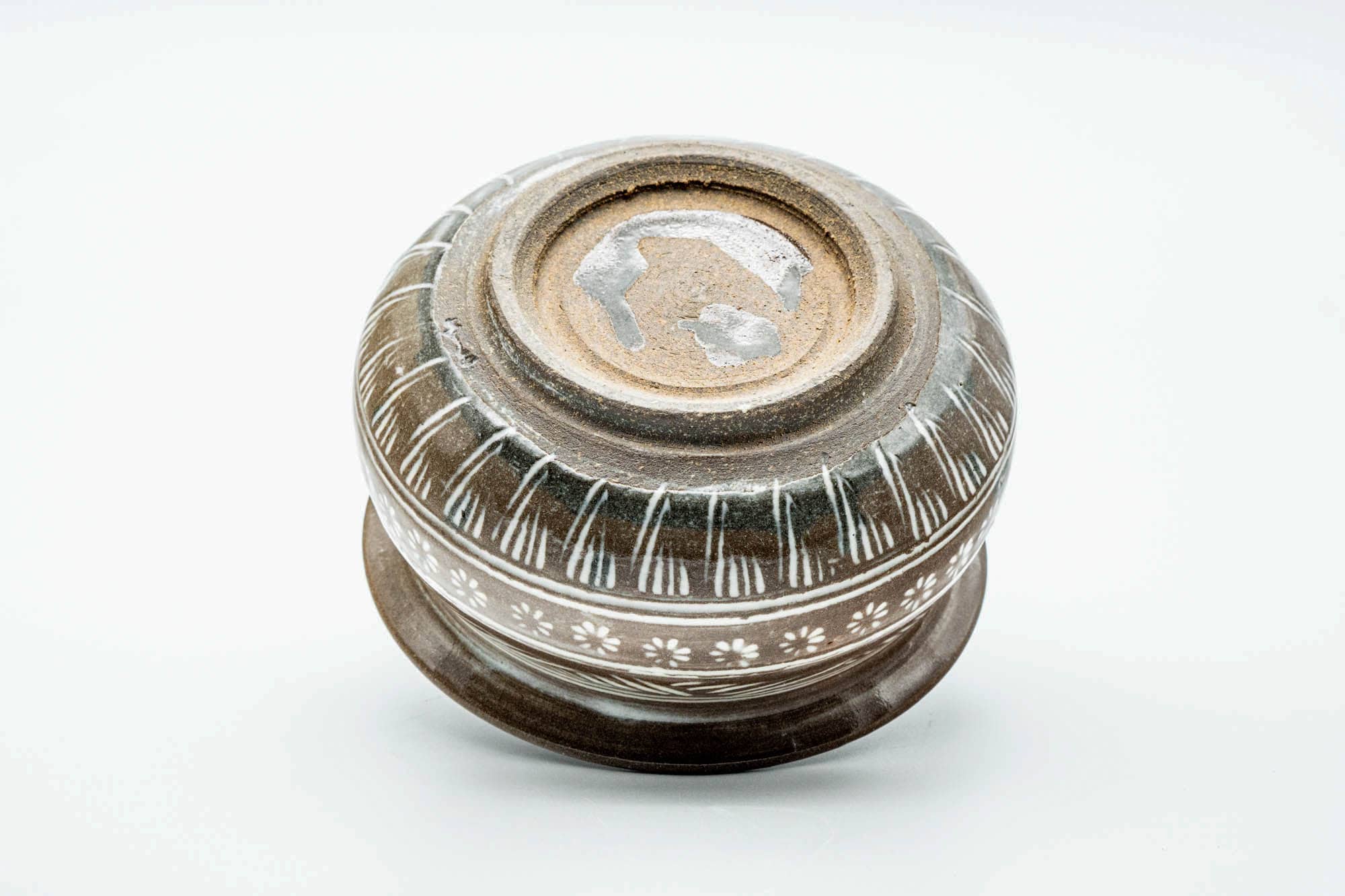 Japanese Kensui -　Mishima Engraved Floral Geometric Water Bowl - 350ml