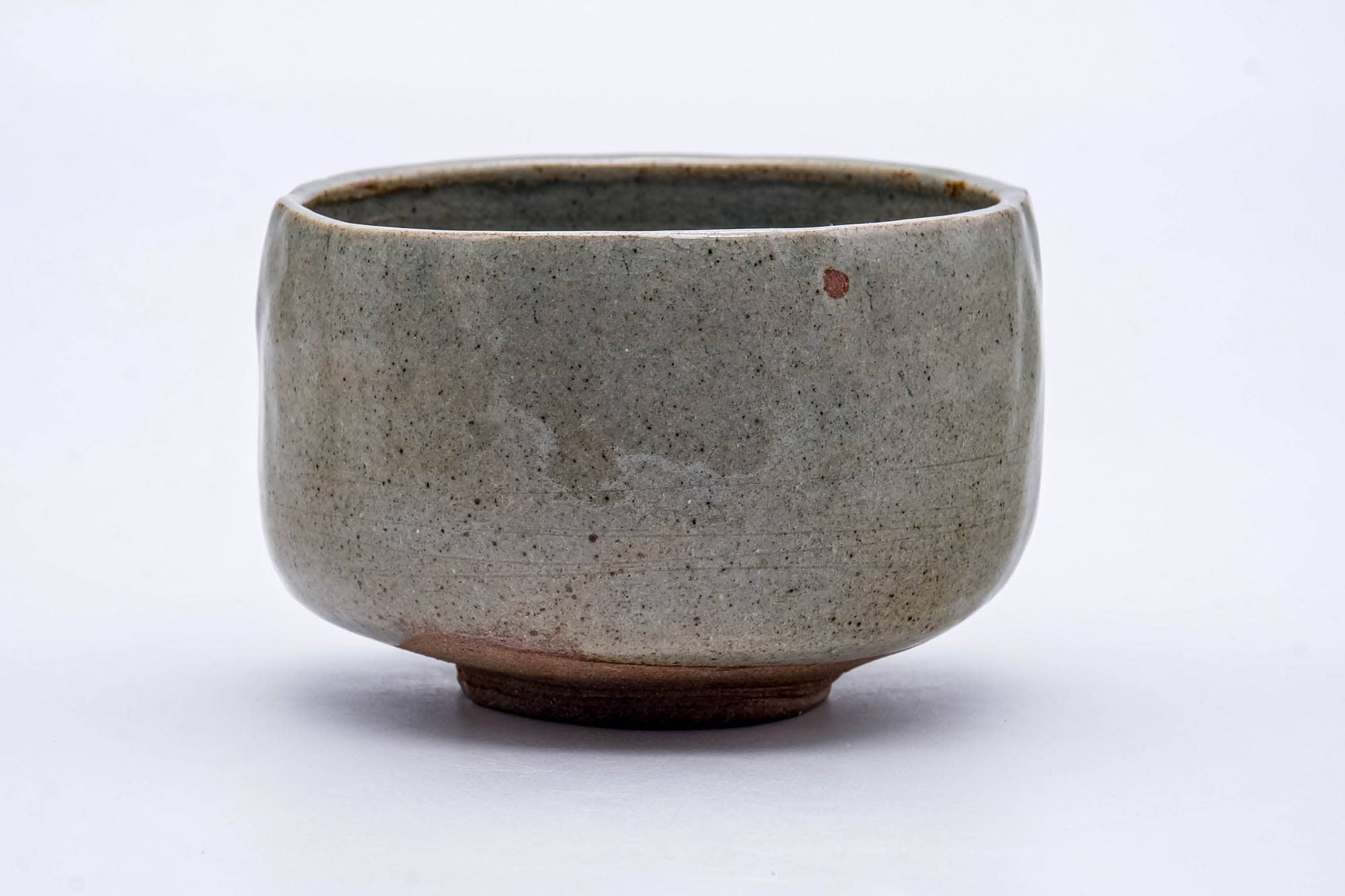 Japanese Matcha Bowl - Grey Glazed Wabi-Sabi Hantsutsu-gata Chawan - 300ml