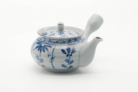 Japanese Kyusu - Floral Blue White Porcelain Arita-yaki Teapot - 350ml