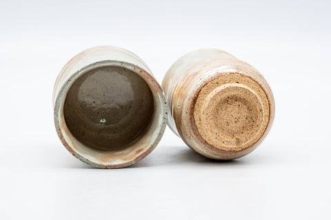 Japanese Teacups - 天鵬山 Tsubaki Kiln - Pair of Gohonte Hagi-yaki Meoto Yunomi