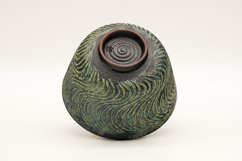 Wavy Blue-Green Kiyomizu-yaki Chawan