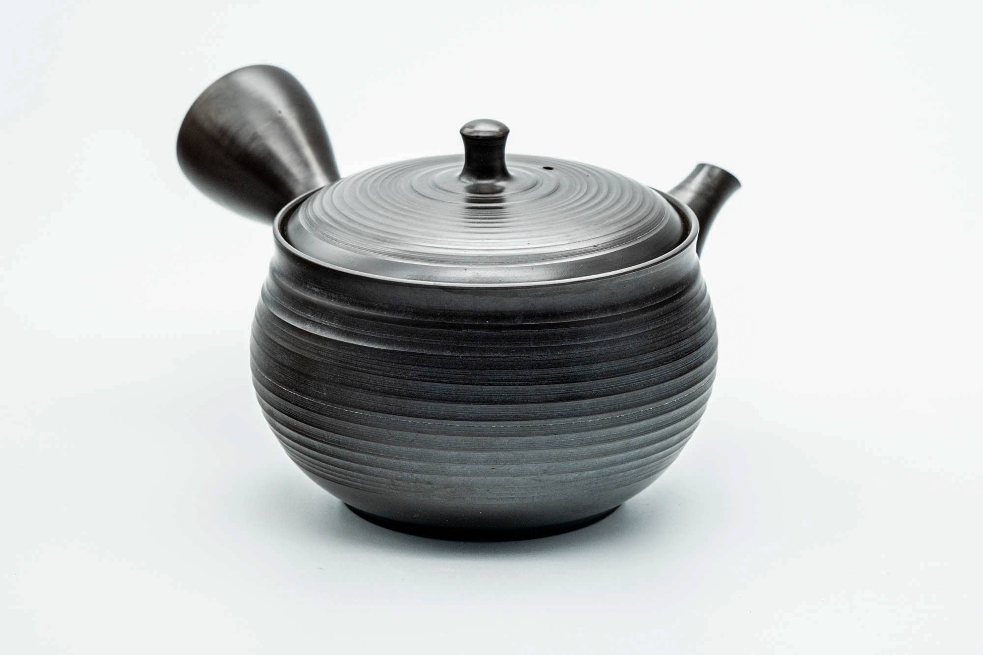 Japanese Kyusu - 玉龍 Gyokuryu Umehara Jiro - Spiraling Kokudei Tokoname-yaki Mesh Teapot - 300ml