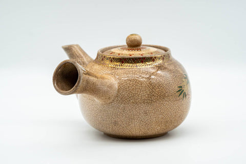 Tezumi — Japanese Kyusu - Weathered Beige Floral Bamboo Decorated Debeso Teapot - 270ml — top-down view of the lid