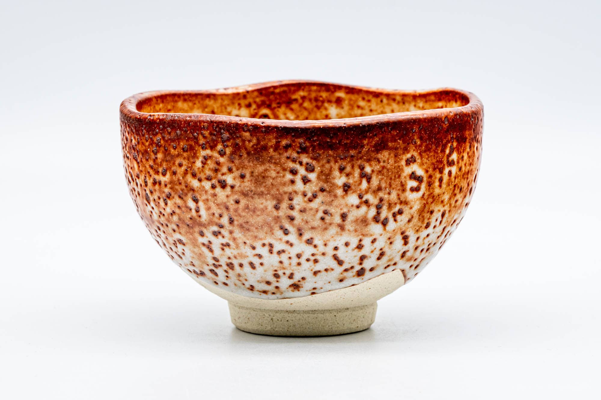 Japanese Matcha Bowl - 加富山窯 Toyama Kiln - Orange Shino Glazed Mino-yaki Chawan - 250ml