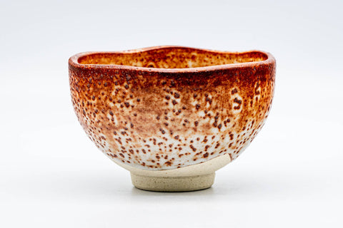 Tezumi — Japanese Matcha Bowl - 加富山窯 Toyama Kiln - Orange Shino Glazed Mino-yaki Chawan - 250ml — three-quarter view