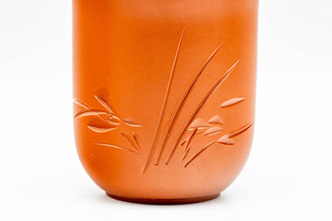 Japanese Teacup - Long Grass Engraved Tokoname-yaki Yunomi - 120ml - closeup of the engraved long-grass design