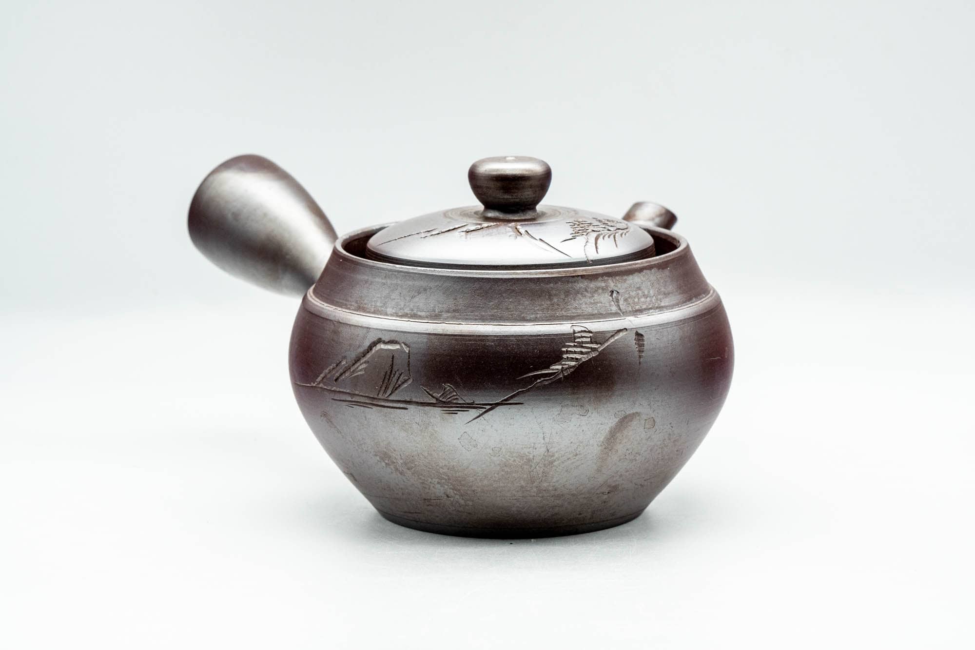 Japanese Kyusu - Mountainous Engraved Banko-yaki Debeso Teapot - 350ml