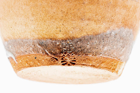 Japanese Chaire - 梅田陶楽 Umeda Touraku - Beige Pink Gohonte Hagi-yaki Tea Caddy with Shifuku