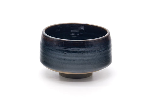 Japanese Matcha Bowl - Sleek Black Brown Glazed Chawan - 500ml