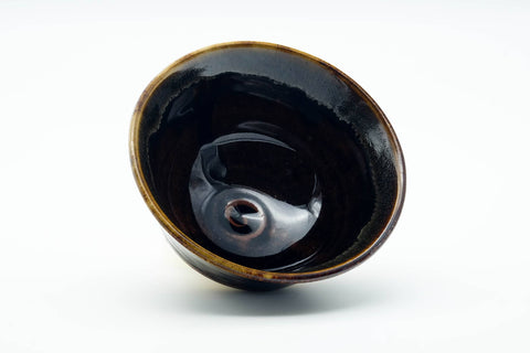 Tezumi — Japanese Matcha Bowl - Brown Drip-Glazed Kyo-yaki Chawan - 200ml — three-quarter view