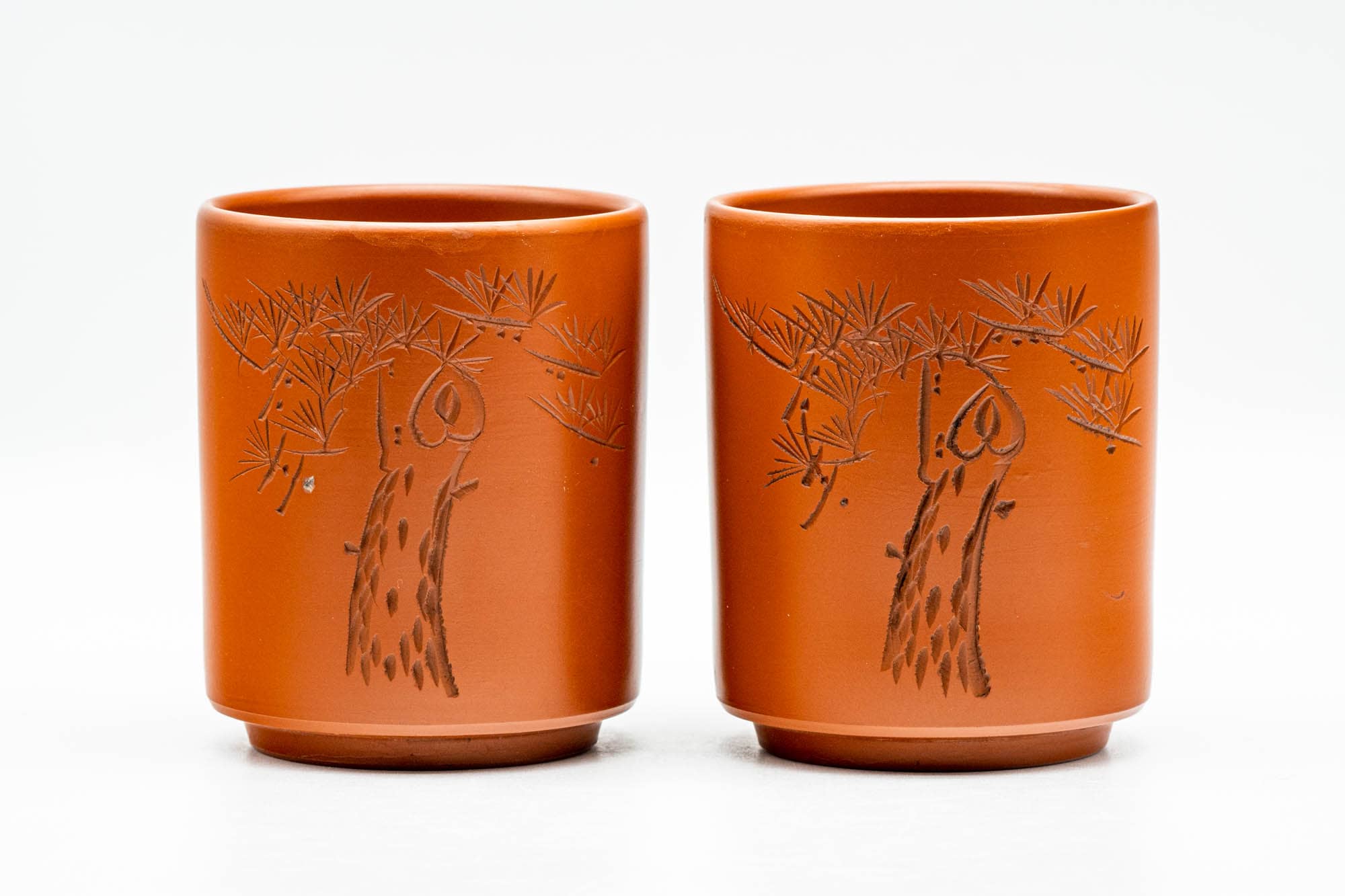 Japanese Teacups - Pair of Engraved Red Shudei Tokoname-yaki Yunomi - 150ml