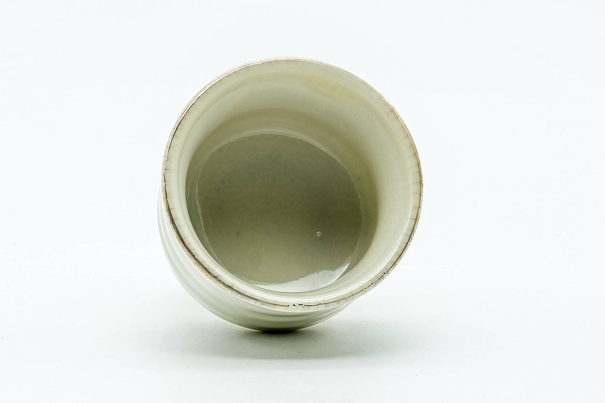 Japanese Teacup - Small Biege Floral Kutani-yaki Guinomi - 30ml