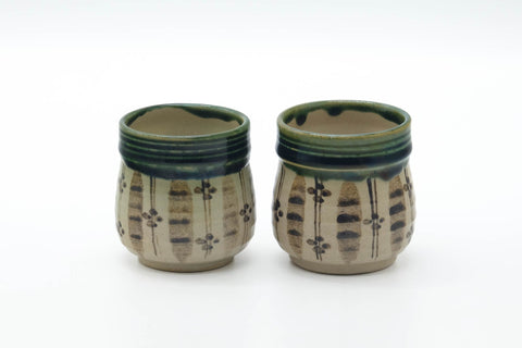 Tezumi — Japanese Teacups - Pair of Floral Oribe-yaki Meoto Yunomi - 150ml — front view from another angle