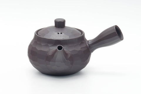 Tezumi — Japanese Kyusu - Faceted Banko-yaki Teapot - 185ml — side view with the lid and side handle