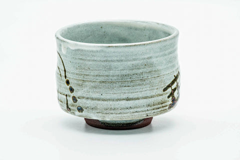 Another front angle of the chawan showing the dark drip brushwork.