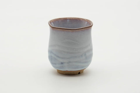 Japanese Teacup - Milky White Glazed Hagi-yaki Tulip Yunomi - 140ml