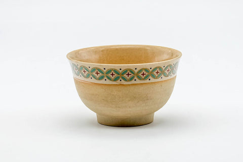 Tezumi — Japanese Teacups - Set of 3 Beige Green Patterned Kiyomizu-yaki Yunomi - 125ml — three-quarter view