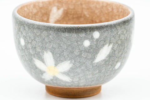 Tezumi — Japanese Teacup - Floral Grey Celadon Snowflake Glazed Yunomi - 150ml — inverted showing the foot ring