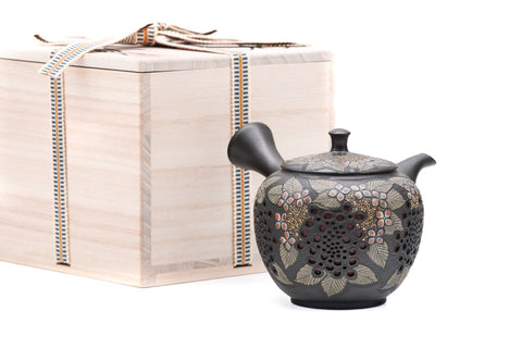 Hydrangea Layered Tokoname Teapot - 200ml