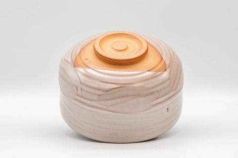 Japanese Matcha Bowl - Milky Pink Drip-Glazed Kyo-yaki Chawan - 400ml - top-down view showing the base and foot