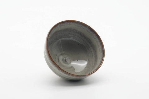Tezumi — Japanese Teacup - Grey Milky Glazed Spiraling Yunomi - 130ml — three-quarter view