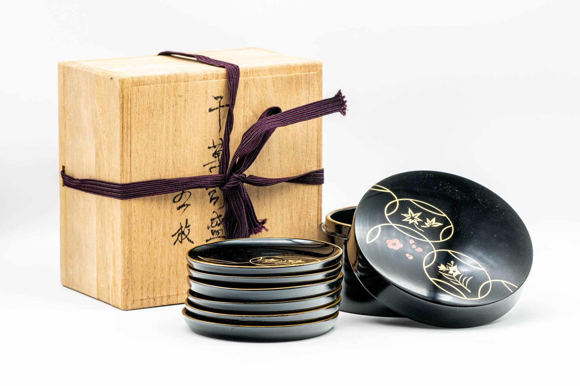 Japanese Chataku - Set of 6 Black Lacquer Tea Saucers in Caddy and Wooden Box