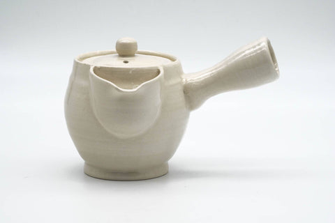 Tezumi — Japanese Kyusu - Wide Spout Beige Glazed Ceramic Teapot - 280ml — side view with the lid and side handle