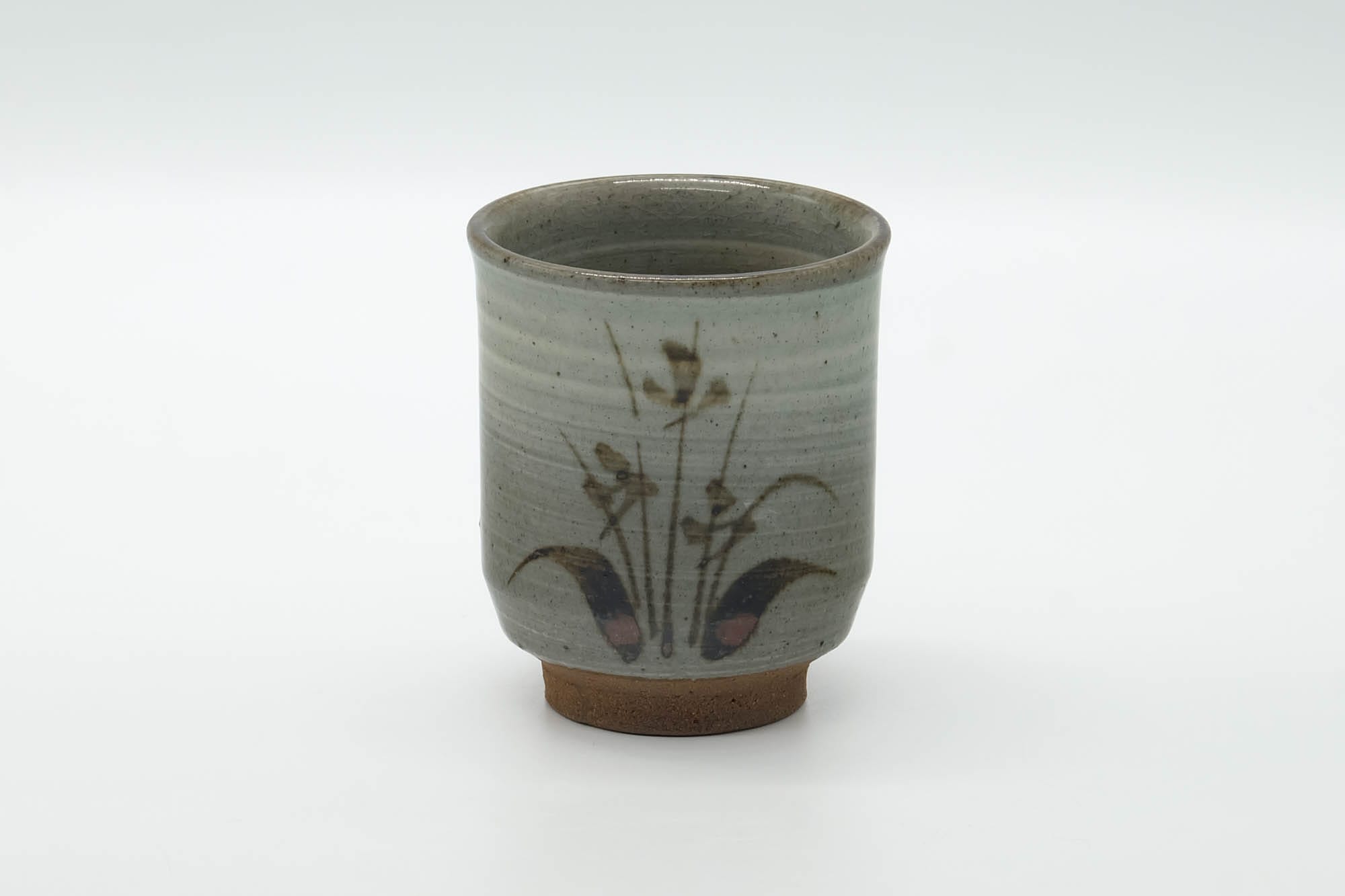 Japanese Teacup - Grey Floral Karatsu-yaki Yunomi - 180ml