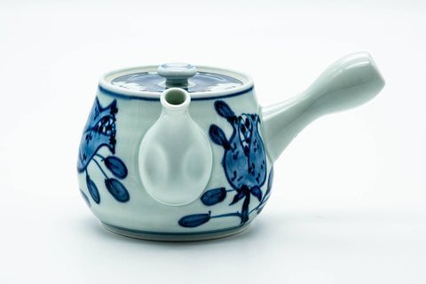 Japanese Kyusu - Blue Floral Arita-yaki Ceramic Filter Teapot - 400ml - side profile with the spout to the left