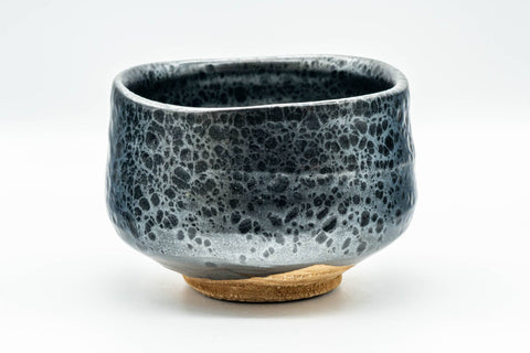 Japanese Matcha Bowl - Tenmoku Yuteki Glazed Chawan - 500ml - front view showing the oil-spot tenmoku glaze and undulating rim