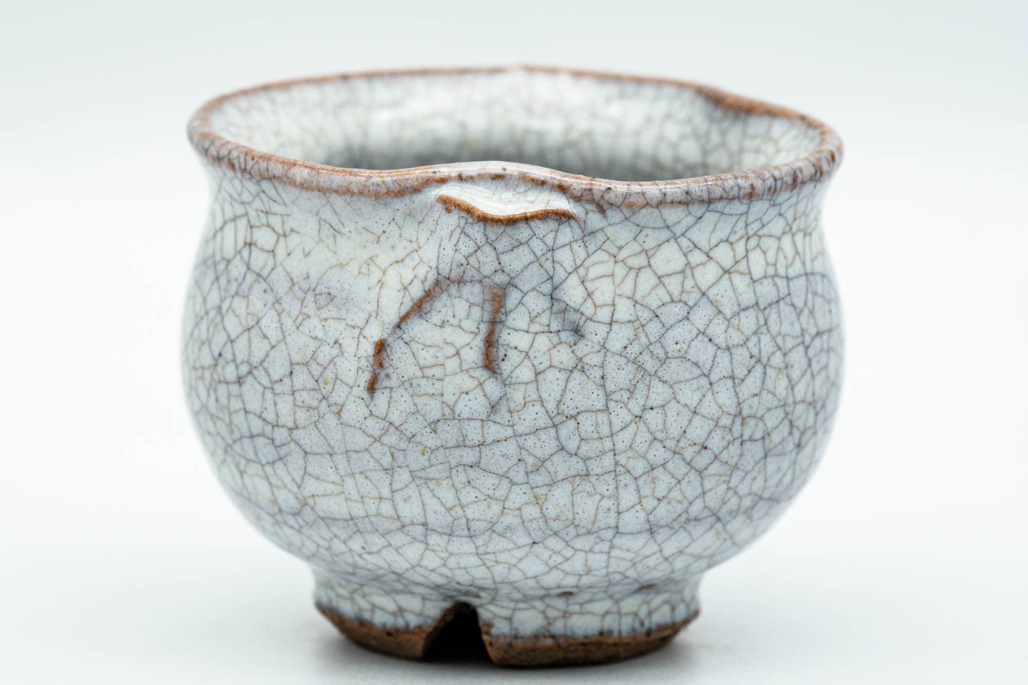Japanese Teacup - Milky White Glazed Abstract Guinomi - 50ml - Tezumi